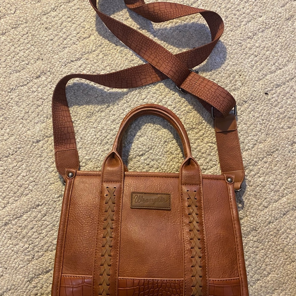 Wrangler Tan Textured Shoulder Bag